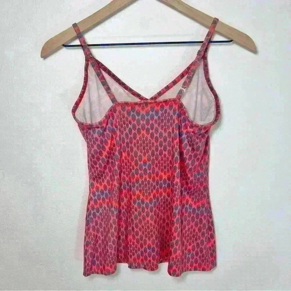 The North Face Women’s Red and Blue Sport Tank Size Small - Picture 5 of 14